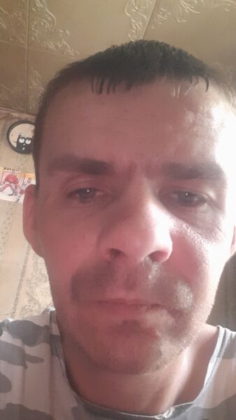  ,   Anton, 39 ,   ,   