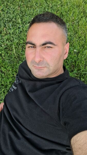  ,   Vahan, 36 ,   ,   