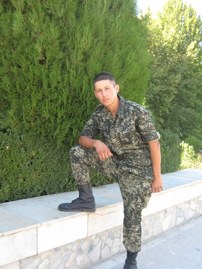  ,   Teddy, 34 ,   