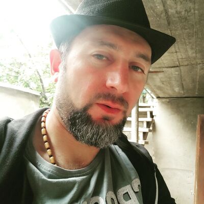  ,   Makedoneli, 34 ,   ,   