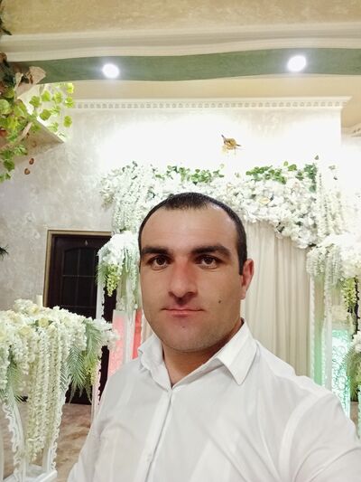  ,   Vahan, 36 ,   ,   