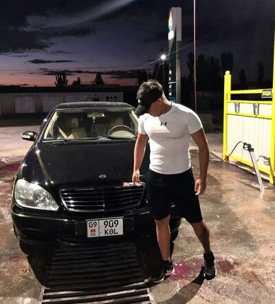  ,   Albert, 25 ,   ,   
