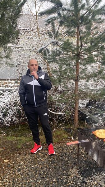  ,   Igor, 37 ,   ,   , c , 