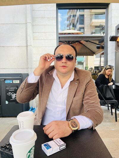  ,   Rustam, 40 ,   ,   , c , 