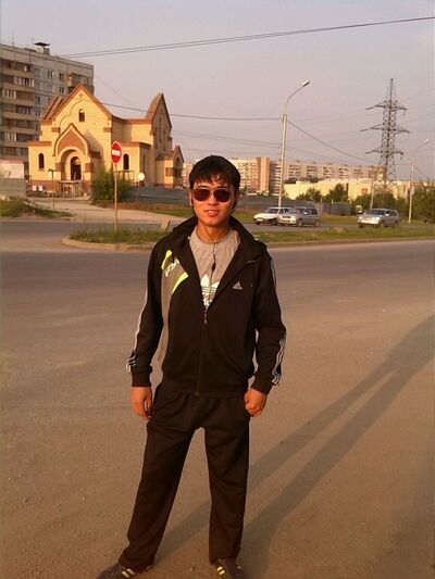  ,   Timur, 32 ,   