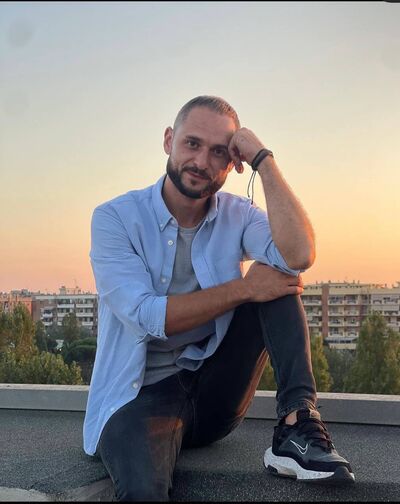  ,   Saimon, 31 ,   ,   