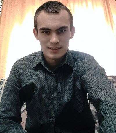  ,   Alexander, 25 ,   ,   