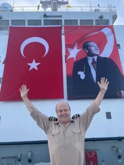  Ortakoy,   Cahit, 49 ,   ,   
