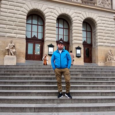  ,   Nicolai, 37 ,   ,   