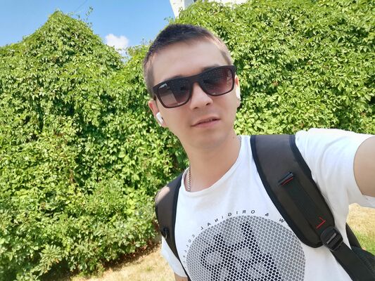  ,   Pavel, 28 ,   ,   