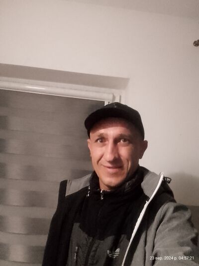  ,   Mykola, 39 ,   ,   , c , 