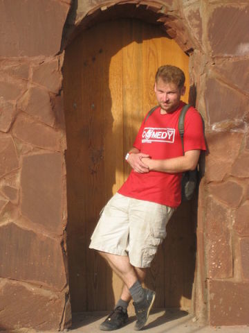  18395127  , 25 ,    -