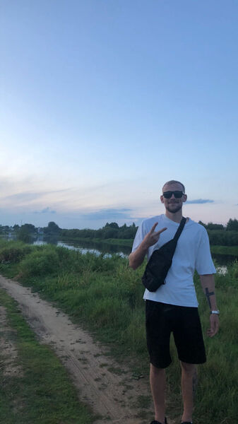  ,   Kirill, 25 ,   ,   