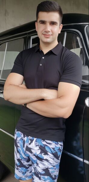  ,   Araik, 31 ,   ,   , c , 