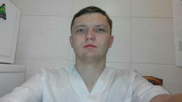  ,   Andrew, 32 ,   