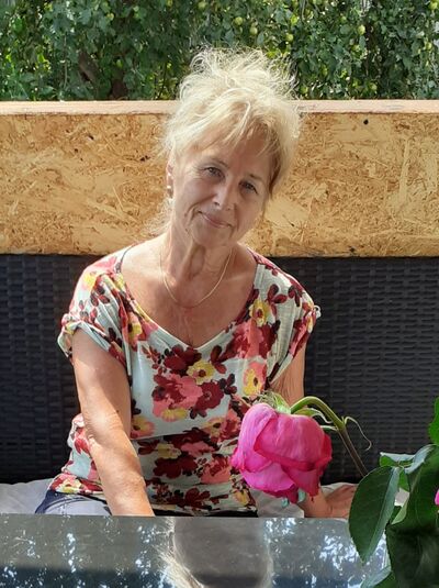  ,   , 76 ,   c , 