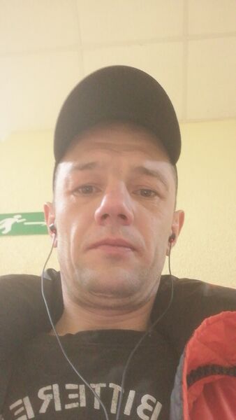  ,   Genry, 39 ,   ,   