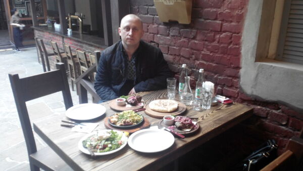  ,   Andriy, 37 ,   