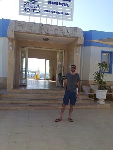  ,   ONEMEUS, 37 ,   