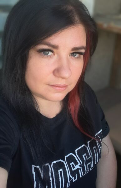  ,   Elena, 34 ,  