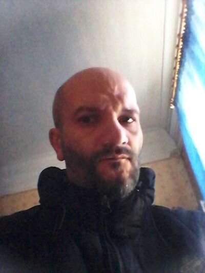  ,   Yuoshi, 46 ,   ,   , c , 