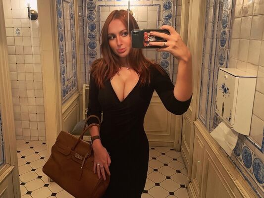  ,   Alisa, 32 ,   ,   , c , 