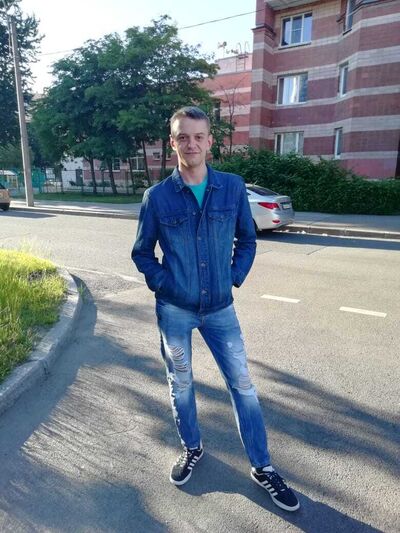  -,   Nickit, 35 ,     , c 