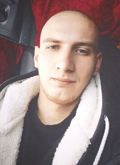  ,   Vladimir, 22 ,   ,   
