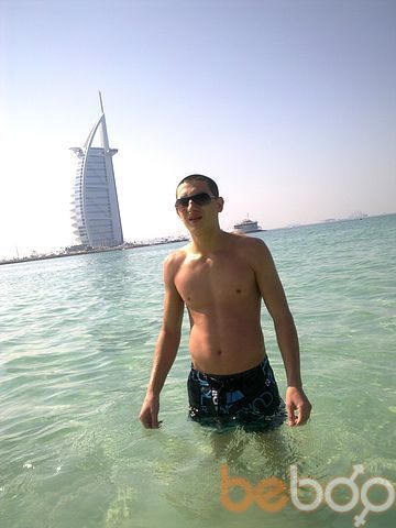  ,   Grisha, 33 ,   