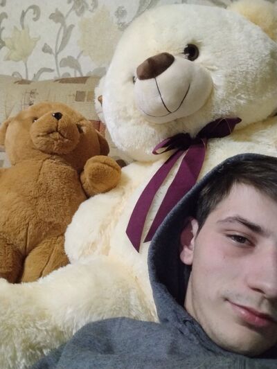  ,   Artem, 24 ,   ,   