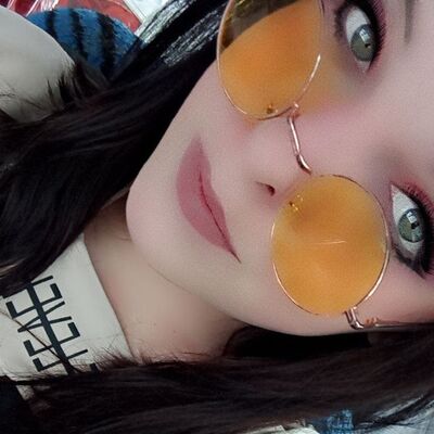  ,   Anutka, 21 ,   ,   