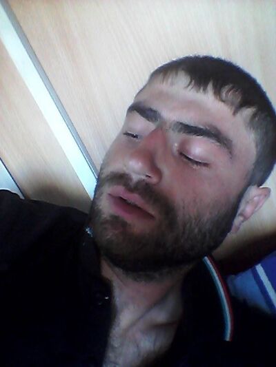  ,   ERIK, 35 ,   