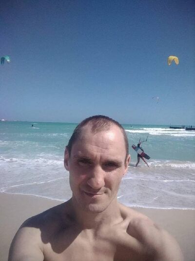  ,   Arton, 38 ,   ,   