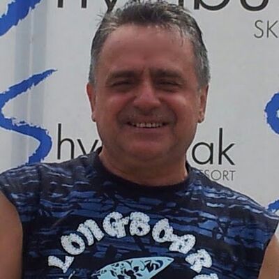  Herzliyya,   Vlad, 60 ,   
