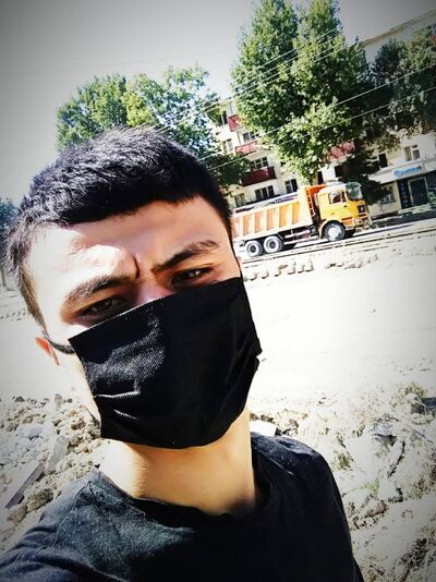 ,   Qahhorov, 28 ,     , c 