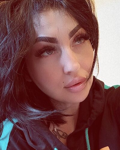  ,   Karina, 41 ,   ,   