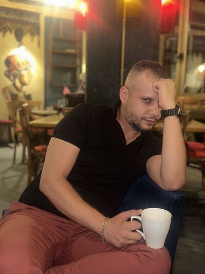  ,   Firas, 36 ,   ,   , c , 