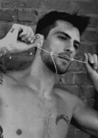  ,   Levon, 37 ,   