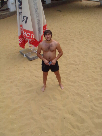  ,   Dominik, 39 ,   ,   , c 