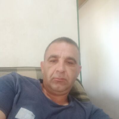  ,   Radu, 42 ,   ,   