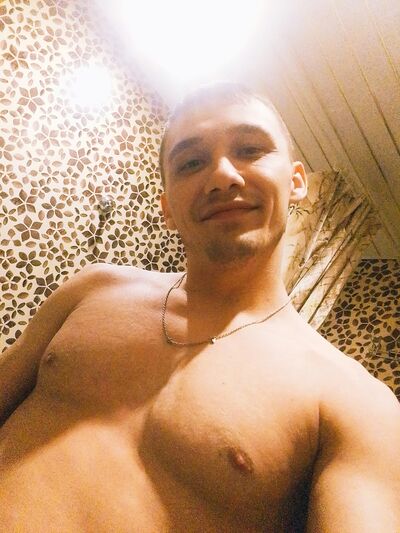  ,   Viktor, 31 ,   ,   , 