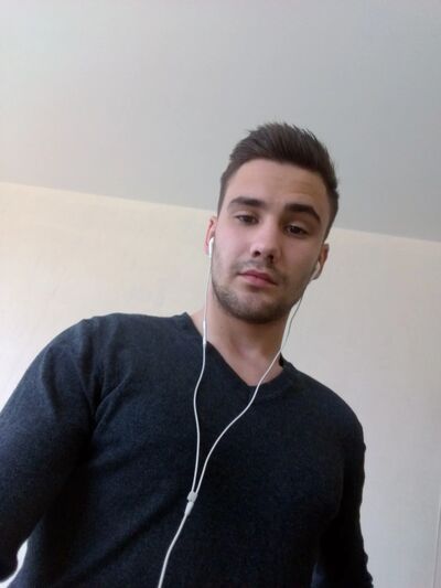  ,   Konstantin, 27 ,   ,   , c , 