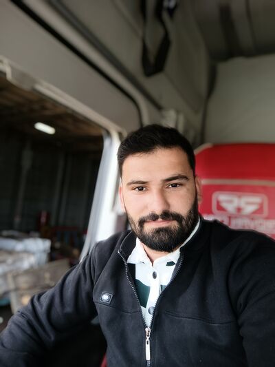  ,   Abdullah, 28 ,   ,   