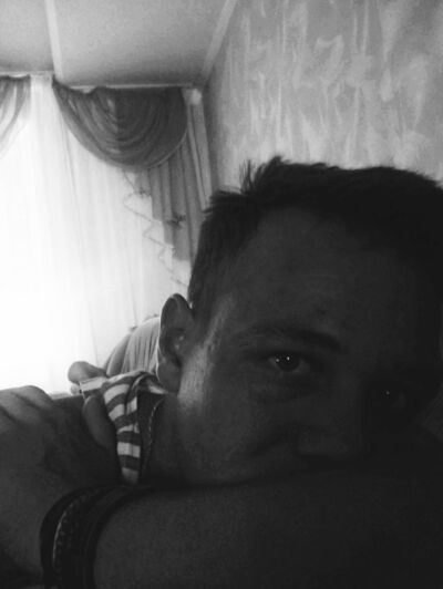  ,   Jann, 26 ,   