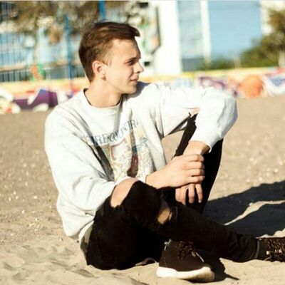 ,   Artem, 29 ,   ,   , c 