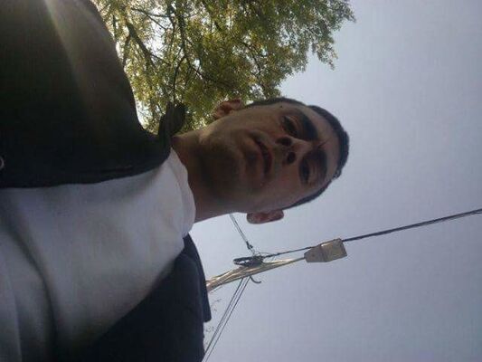  ,   Aro, 33 ,   ,   , c 