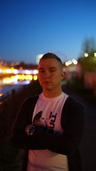  ,   Roman, 28 ,   ,   