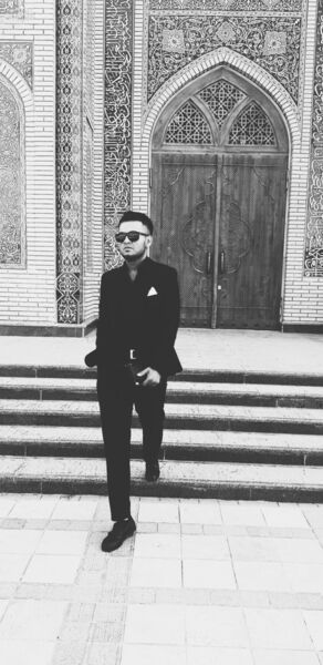  ,   Amir, 32 ,   ,   , c 
