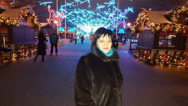  ,   Elina, 55 ,   ,   , c 