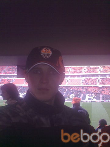  1102687  Maks, 39 ,    